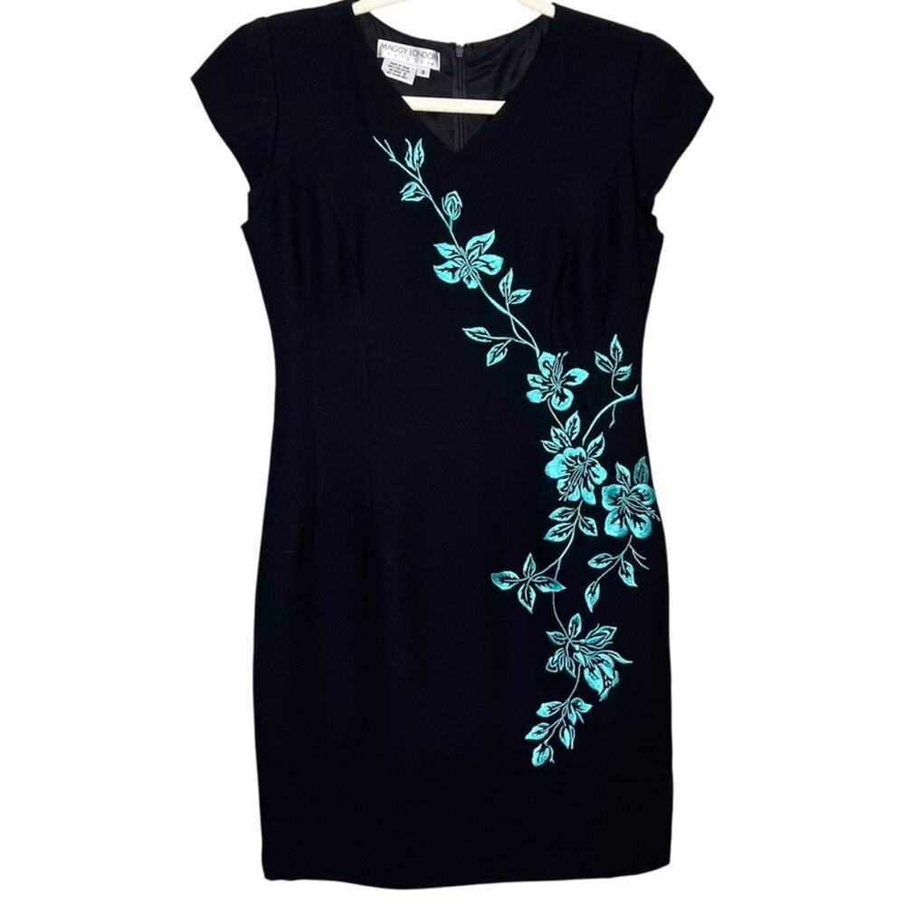 Maggie London Petite Black with Blue Embroidered Floral Women’s Dress Size 4P